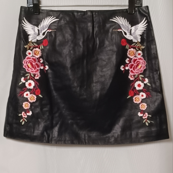 Forever 21 Dresses & Skirts - FOREVER 21 Women's Black Faux Leather Mini Skirt With Embroidered. L